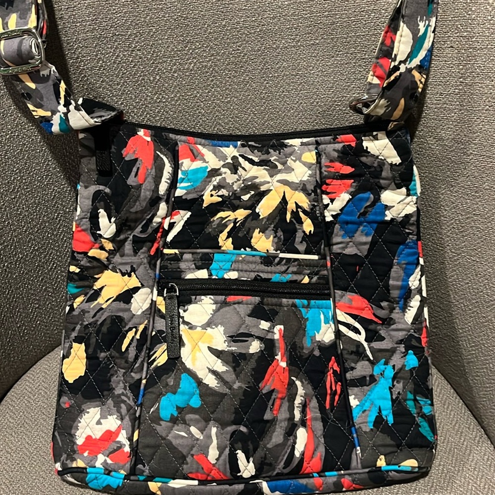 VERA BRADLEY BAG